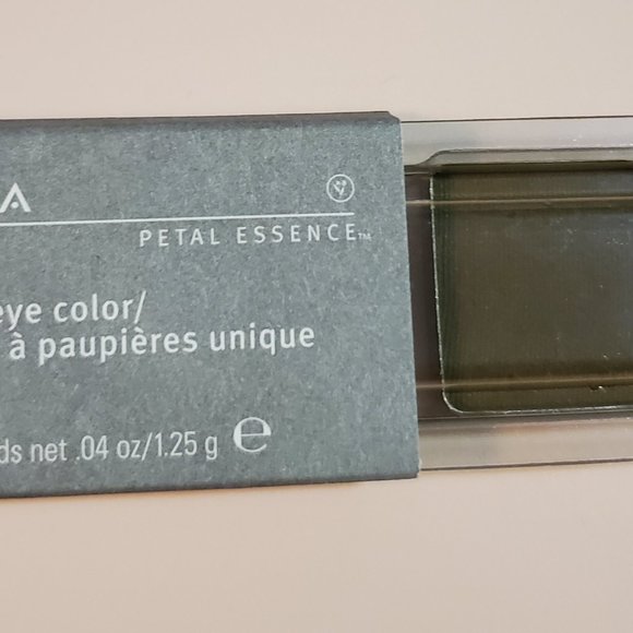 Aveda Petal Essence Single Eye Color 963 / Green S - Picture 2 of 2